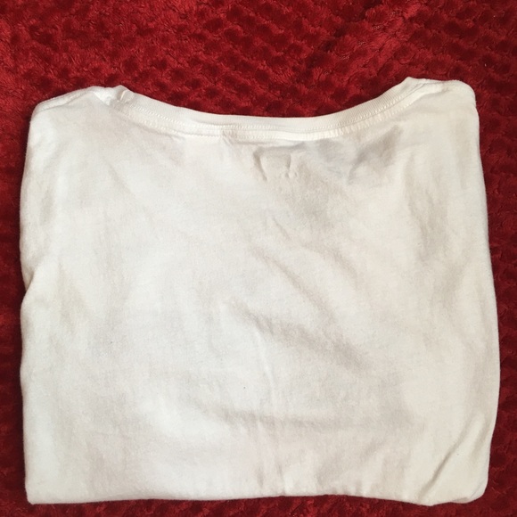 Levi’s Tee Shirt - Picture 5 of 5